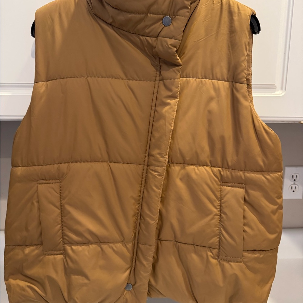 Blu Pepper Golden Vest